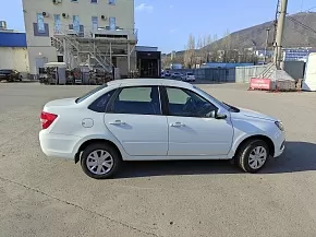 ВАЗ (LADA) Гранта седан comfort 16кл.