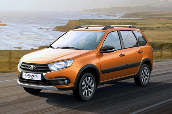 Новая битопливная Лада Веста в бери рули 3