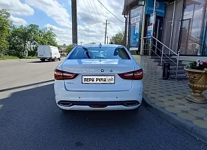 ВАЗ (LADA) Lada Vesta седан Life